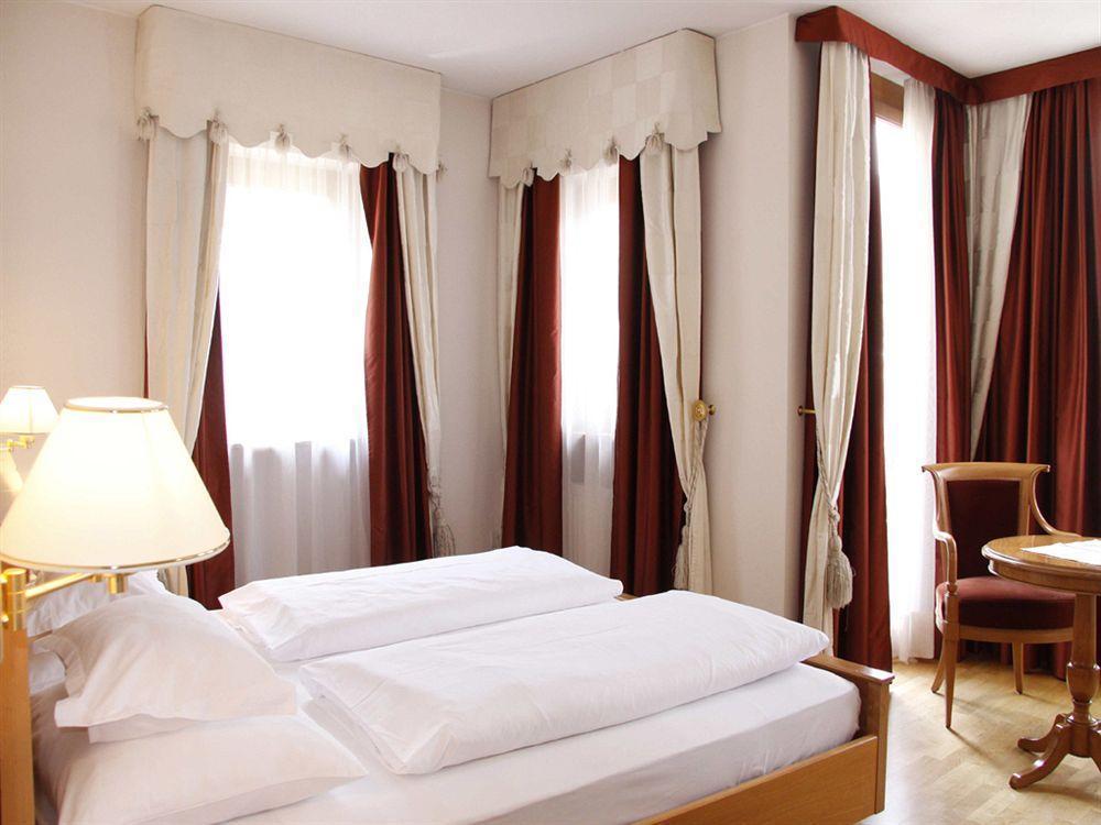 Boutique Hotel Pachers เบรสซาโนเน ภายนอก รูปภาพ